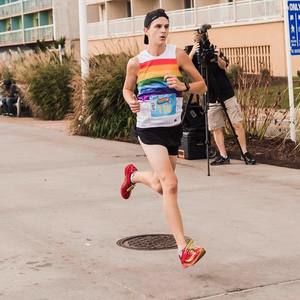 Meet your Posher, Logan